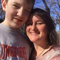 Julie Kizer Photo 14