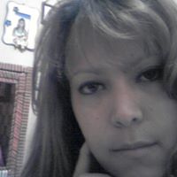 Lora Ramirez Photo 4