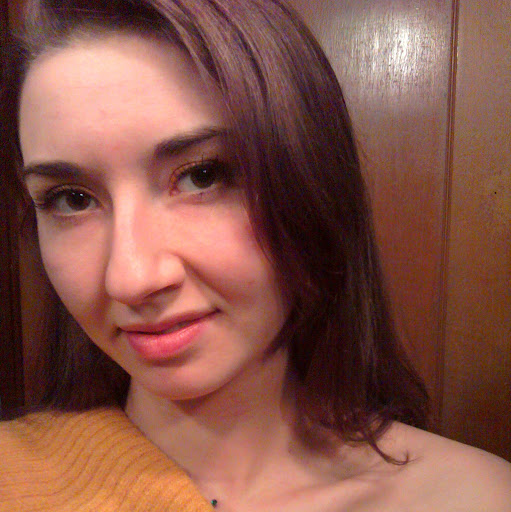 Sarah Burkett Photo 28