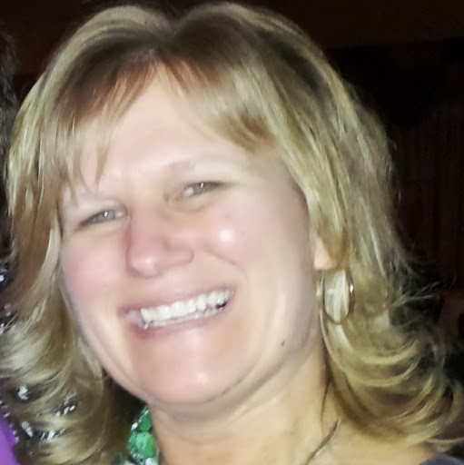 Janelle Swanson Photo 8