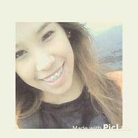 Lizbeth Robles Photo 14