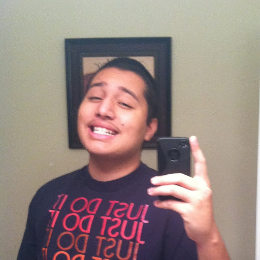 Frankie Guzman Photo 11