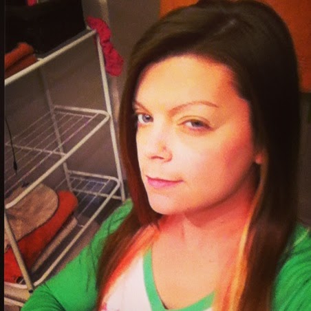 Jacqueline Hopkins Photo 15