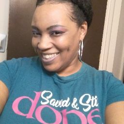 April Cummings Photo 9