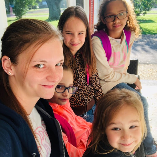 Kristin Emmons Photo 4