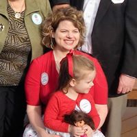 Jennifer Willoughby Photo 29