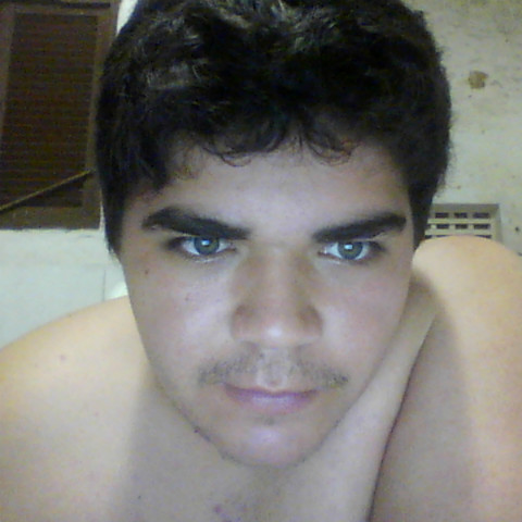 Carlos Medeiros Photo 31