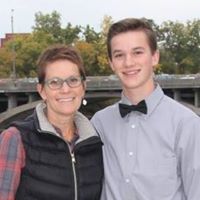 Jodi Raymond Photo 16