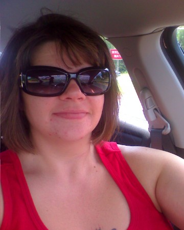 Holly Roach Photo 24