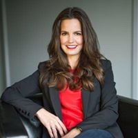 Stephanie Leader Photo 16