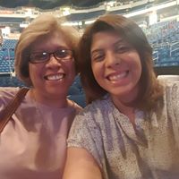 Elizabeth Vazquez Photo 45