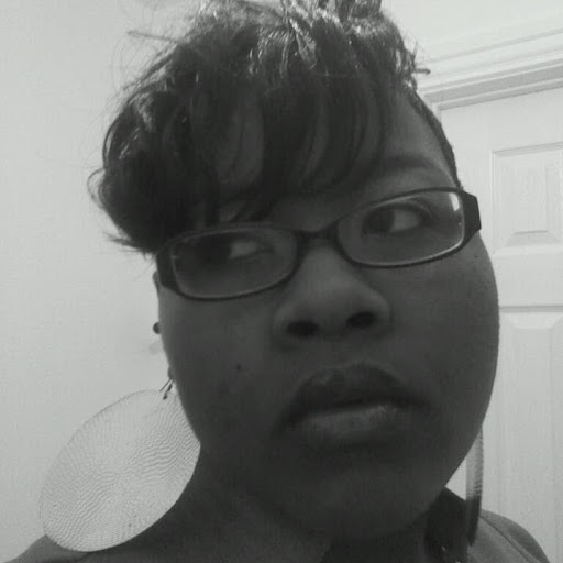 Toni Turner Photo 33