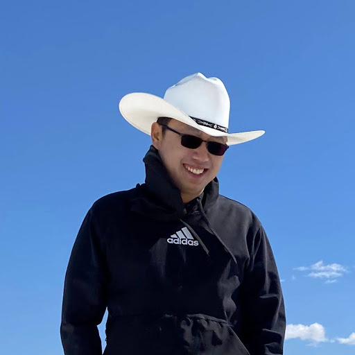 Xiaolong Wang Photo 4