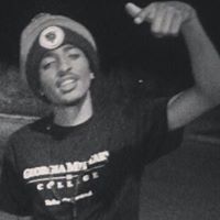 Darian Simmons Photo 14