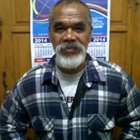 Roberto Villanueva Photo 34