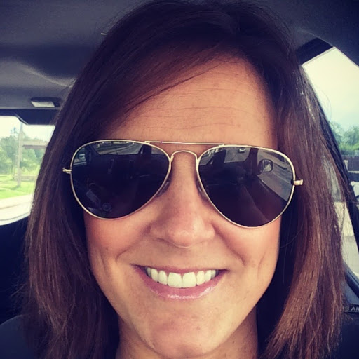 Kimberly Butts Photo 16
