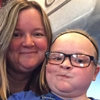 Jennifer Hendrick Photo 12