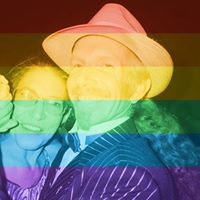 Theresa Simons Photo 28