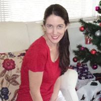 Elizabeth Herd Photo 25