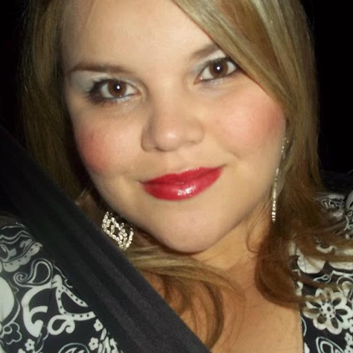 Suzanne Fernandes Photo 3