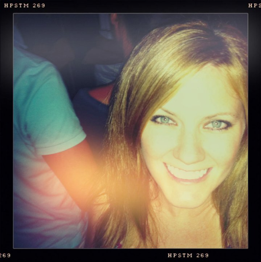 Sarah Wagner Photo 38