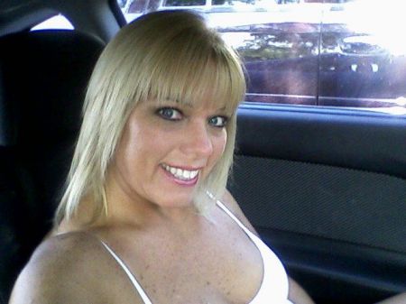 Judy Watson Photo 29