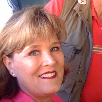 Cyndi Thompson Photo 40