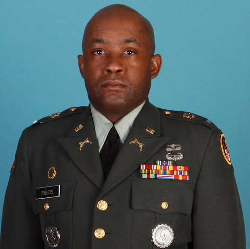 Andre Fields Photo 16