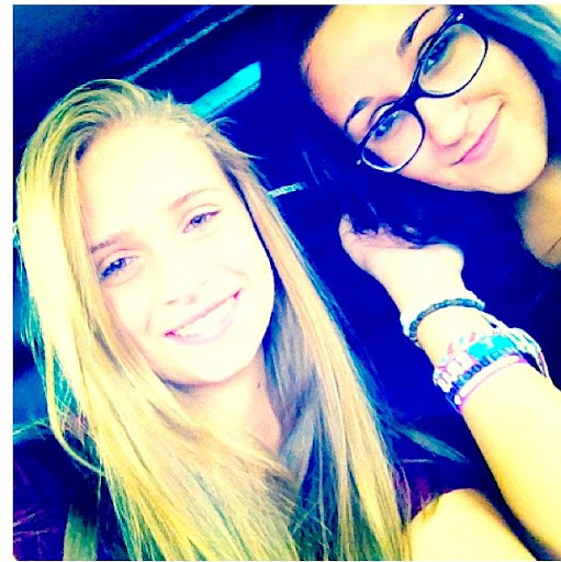 Sara Erickson Photo 17