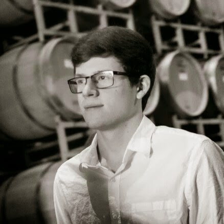 Nicholas Matthews Photo 28