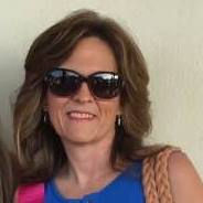 Teresa Hathaway Photo 15