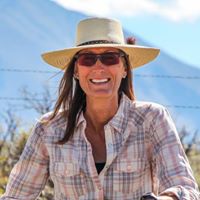 Tracy Hinton Photo 13