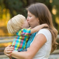 Sarah Mathews Photo 14