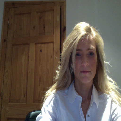 Tracey Hutchinson Photo 6