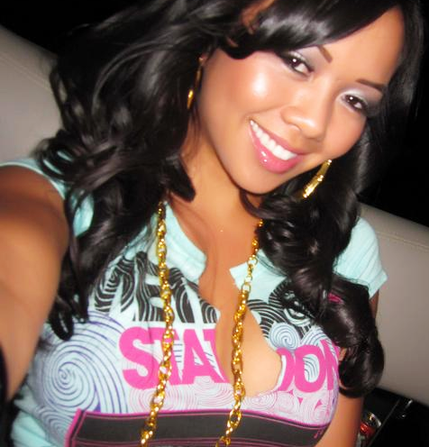 Alicia Reid Photo 8