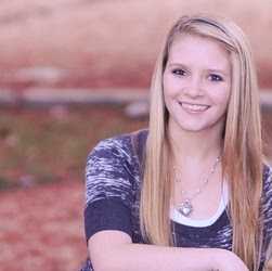 Haley Bell Photo 14