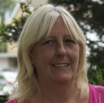 Sandra Lamb Photo 38