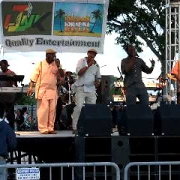 Bobby Dockery Photo 5