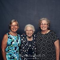 Elizabeth Huebner Photo 23