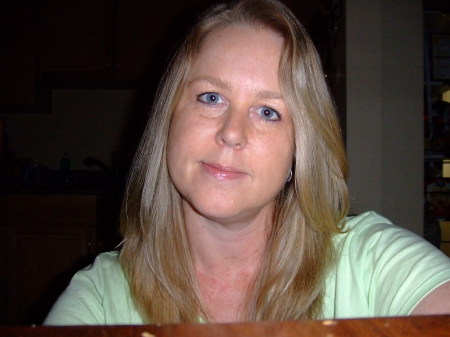 Julie Taylor Photo 20