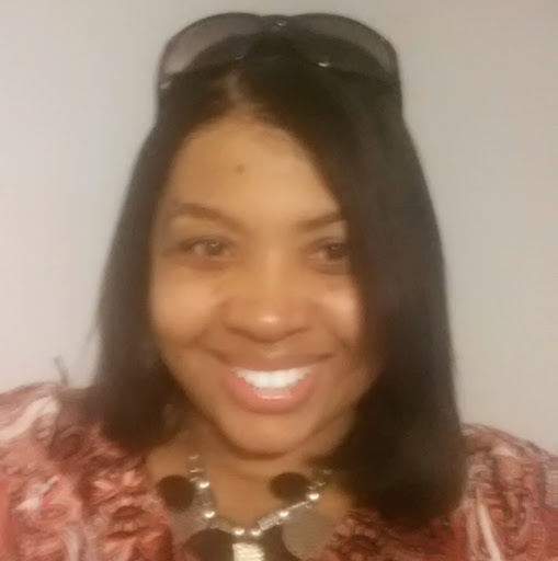 Angela Ferguson Photo 17