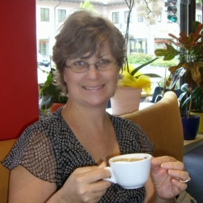 Dawn Dooley Photo 25