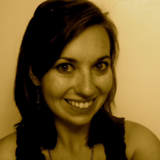 Anna Frederick Photo 13