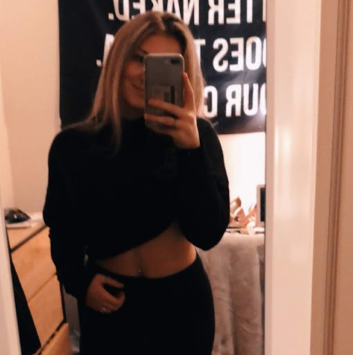 Julia Whipple Photo 8