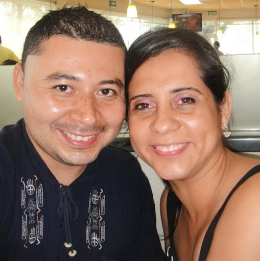 Sandra Alvarado Photo 49