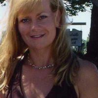 Susan Reed Photo 41