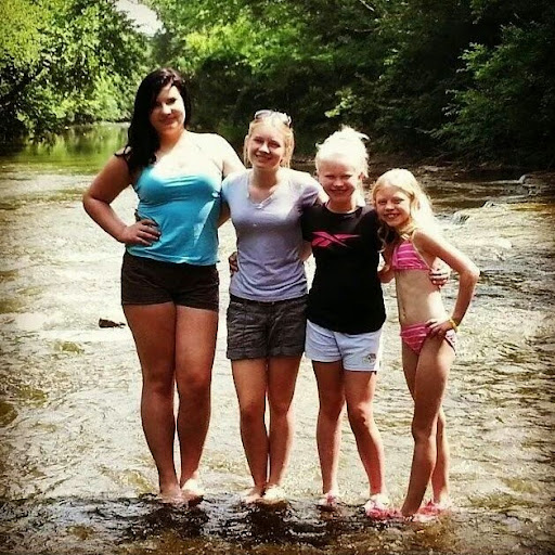 Gail Shields Photo 32