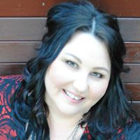 Lisa Mccluskey Photo 28