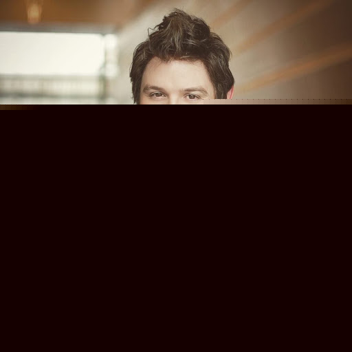 Stephen Bailey Photo 11