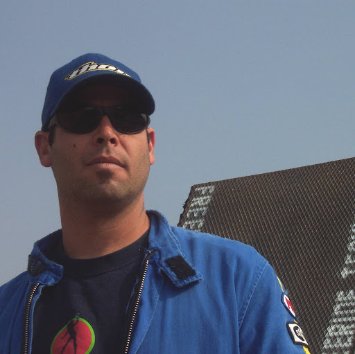 Chris Locke Photo 30